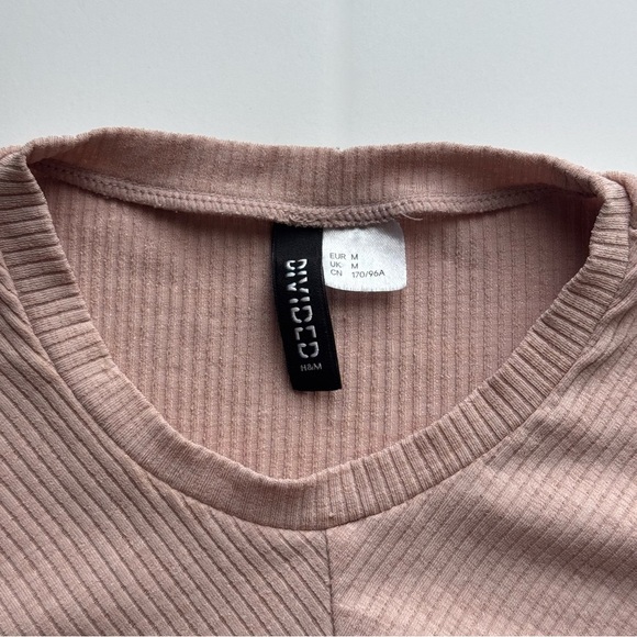 H&M Pink Knot-detail Crop Top - Medium - Picture 3 of 7